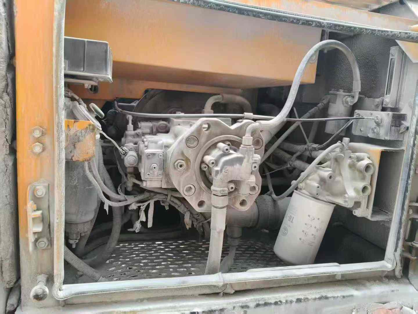 Used Sany SY215ACE Excavator 2012 Model / 3