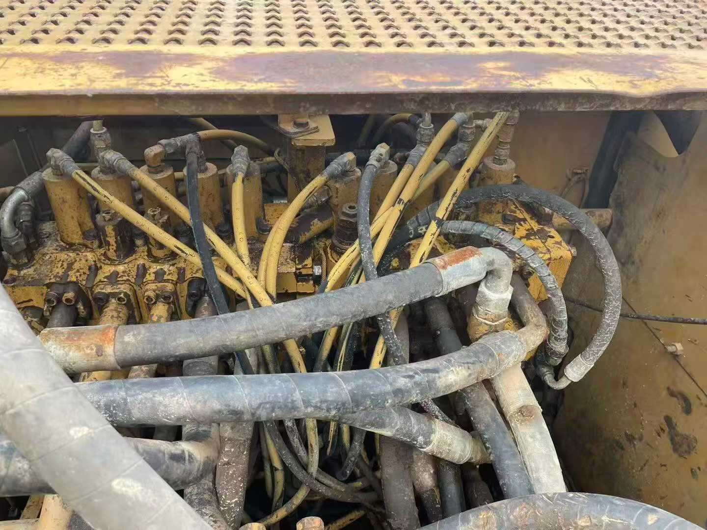 Used Caterpillar 320C Excavator 2016 Model / 7