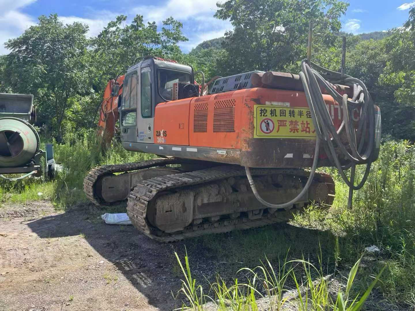 Used Hitachi ZW330 Excavator 2016 Model / 2