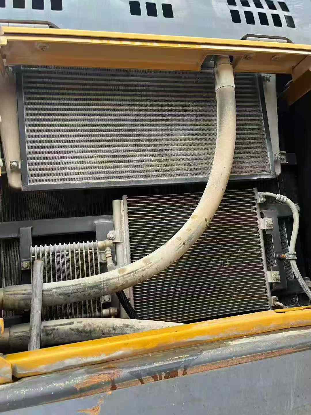 Used XCMG XE370 Excavator 2019 Model / 4