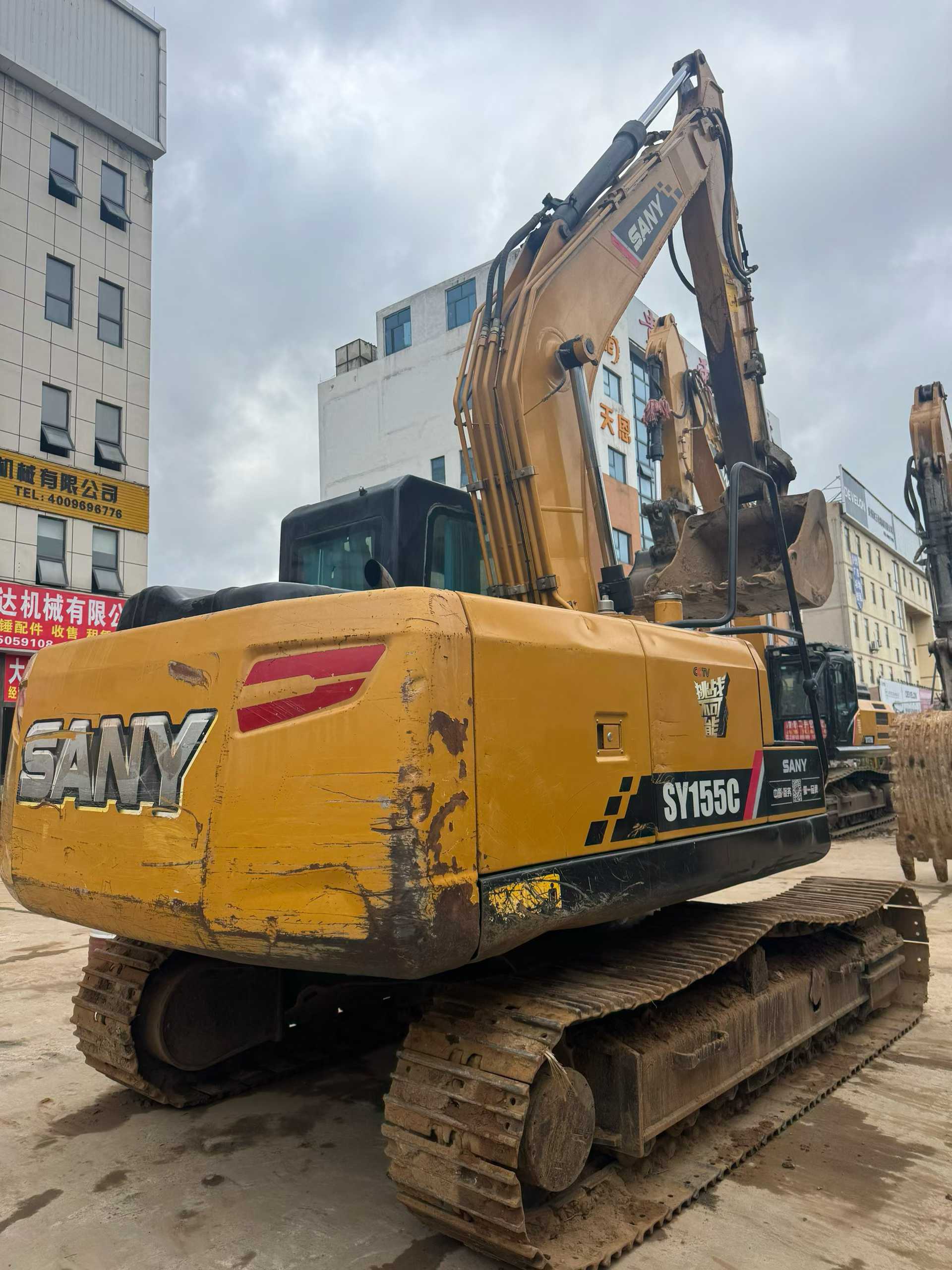 Used Sany SY135 Excavator 2021 Model / 3