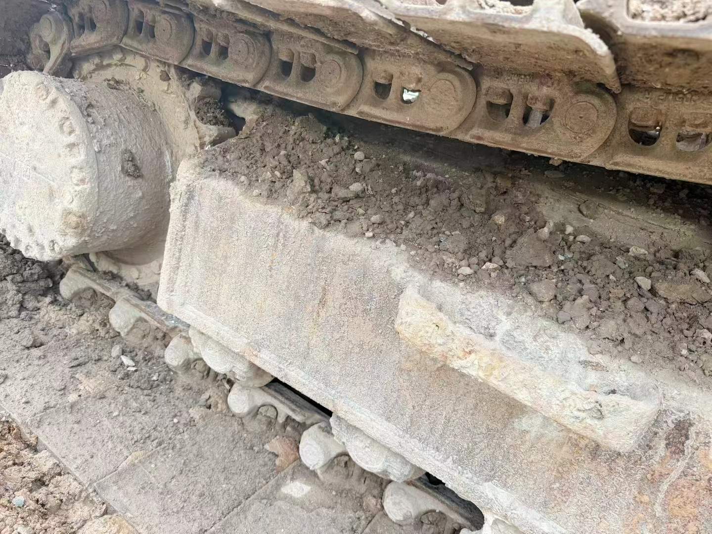 Used Komatsu PC220-8 Excavator 2016 Model / 5