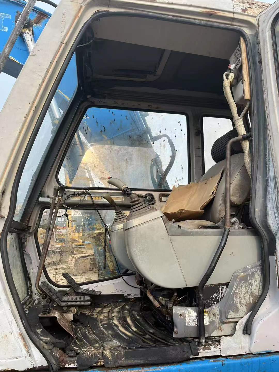 Used Sumitomo SH120A2 Excavator 2016 Model / 4