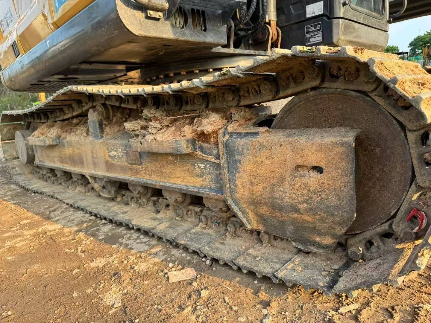 Used XCMG XE135GA Excavator 2024 Model / 4