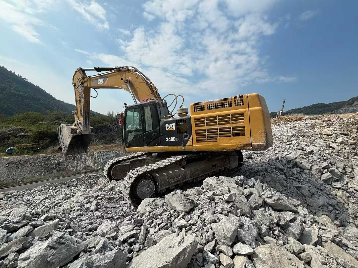 Used Caterpillar 349FL Excavator 2016 Model / 2