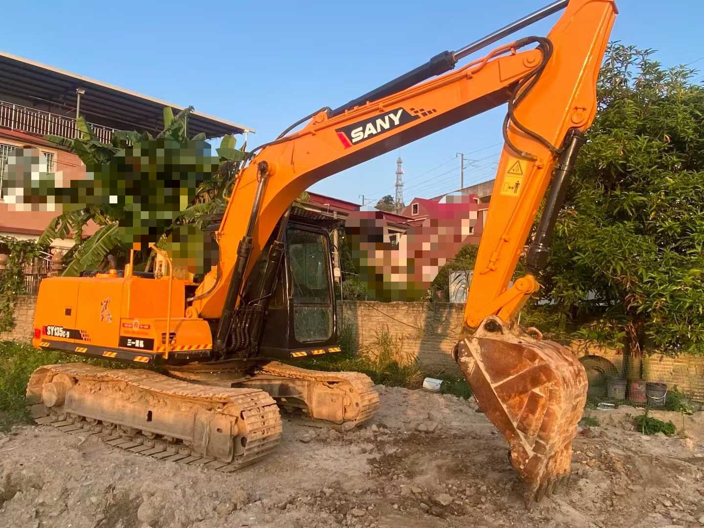 Used Sany SY135 Excavator 2016 Model / 2