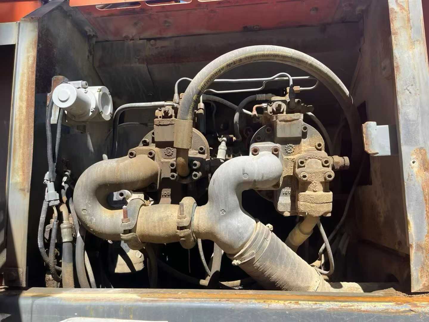 Used Hitachi ZW330 Excavator 2016 Model / 3