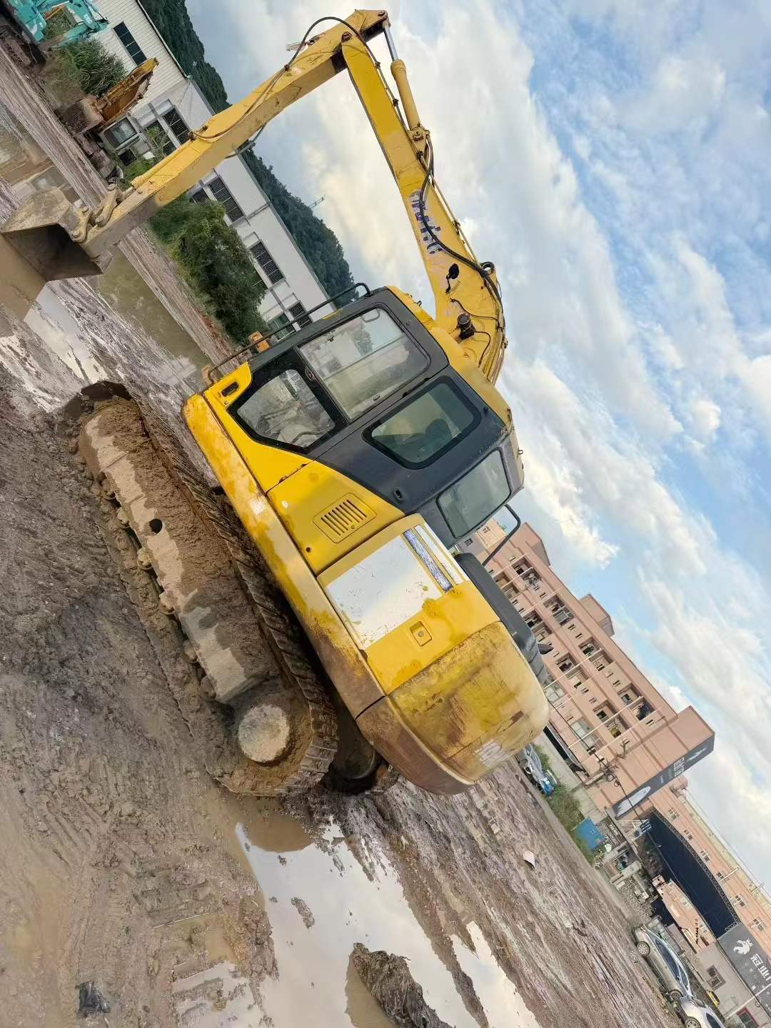 Used Komatsu PC110-7 Excavator 2016 Model / 3