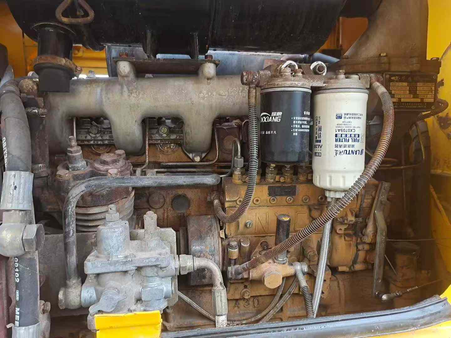 Used XCMG LW300F Excavator 2016 Model / 4