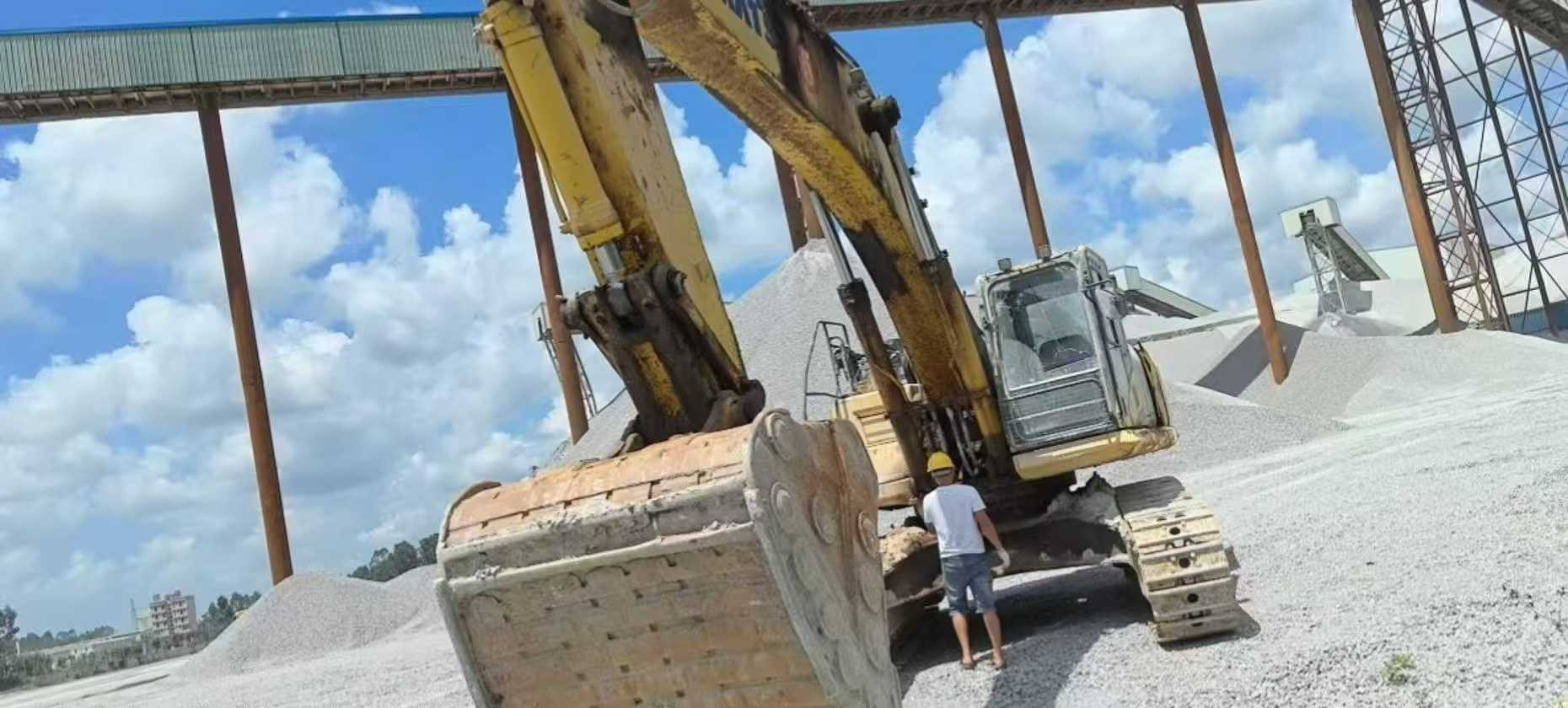 Buy Komatsu PC500LC-10M0 Used Excavator / 2 Used Komatsu PC500LC-10M0 Excavator 2020 Model / 2