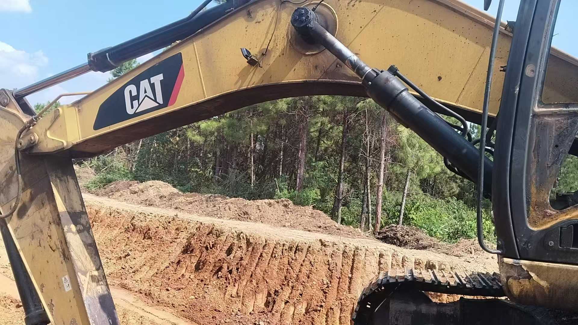 Used Caterpillar 336FLH Excavator 2016 Model / 6