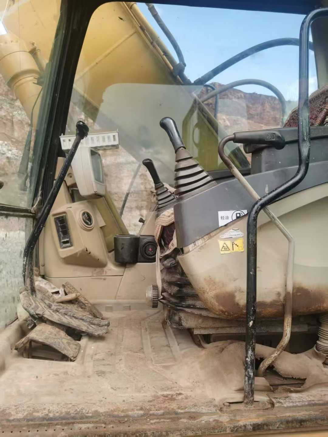 Used Caterpillar 320C Excavator 2016 Model / 7