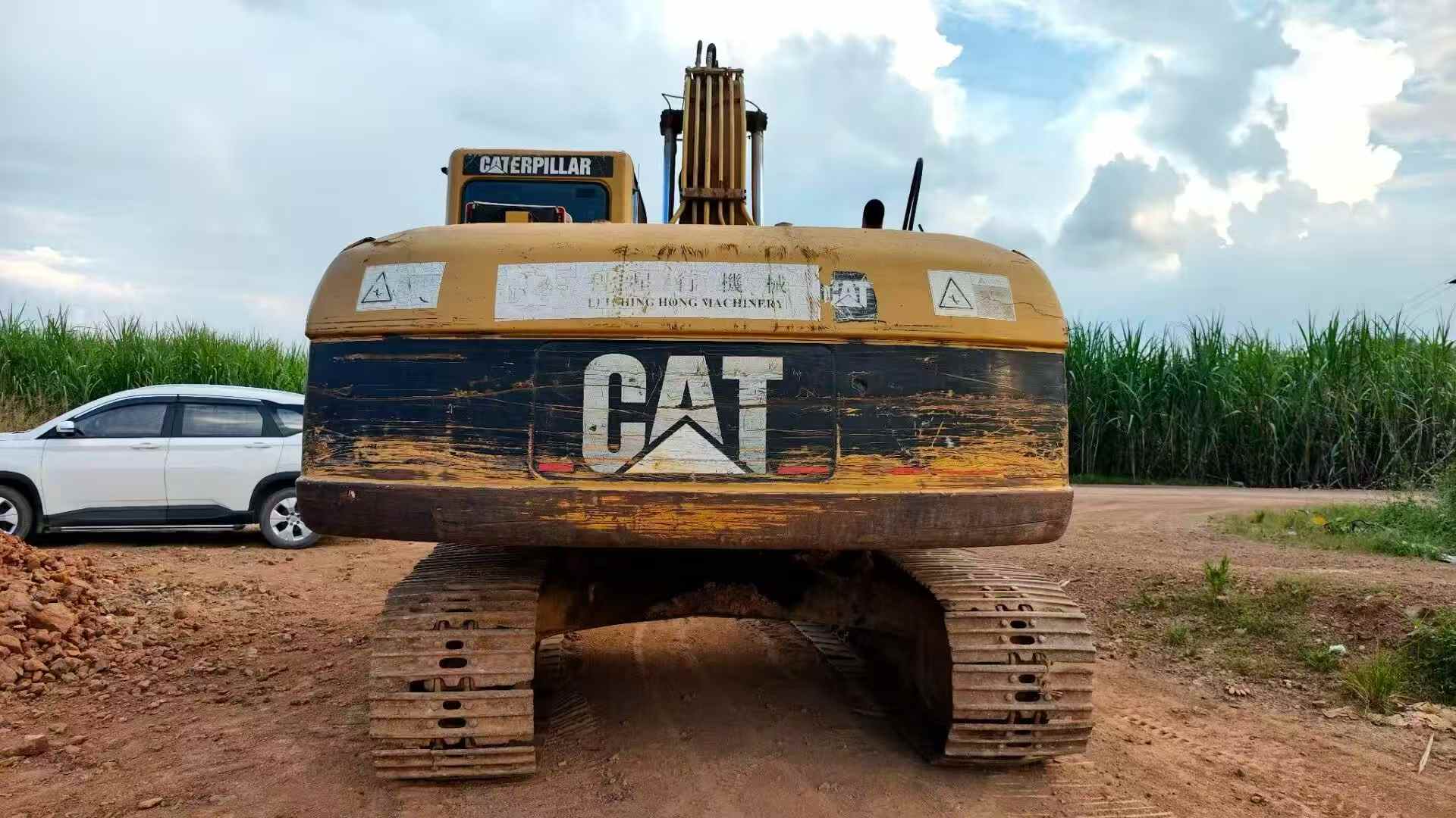 Used Caterpillar 320C Excavator 2016 Model / 2