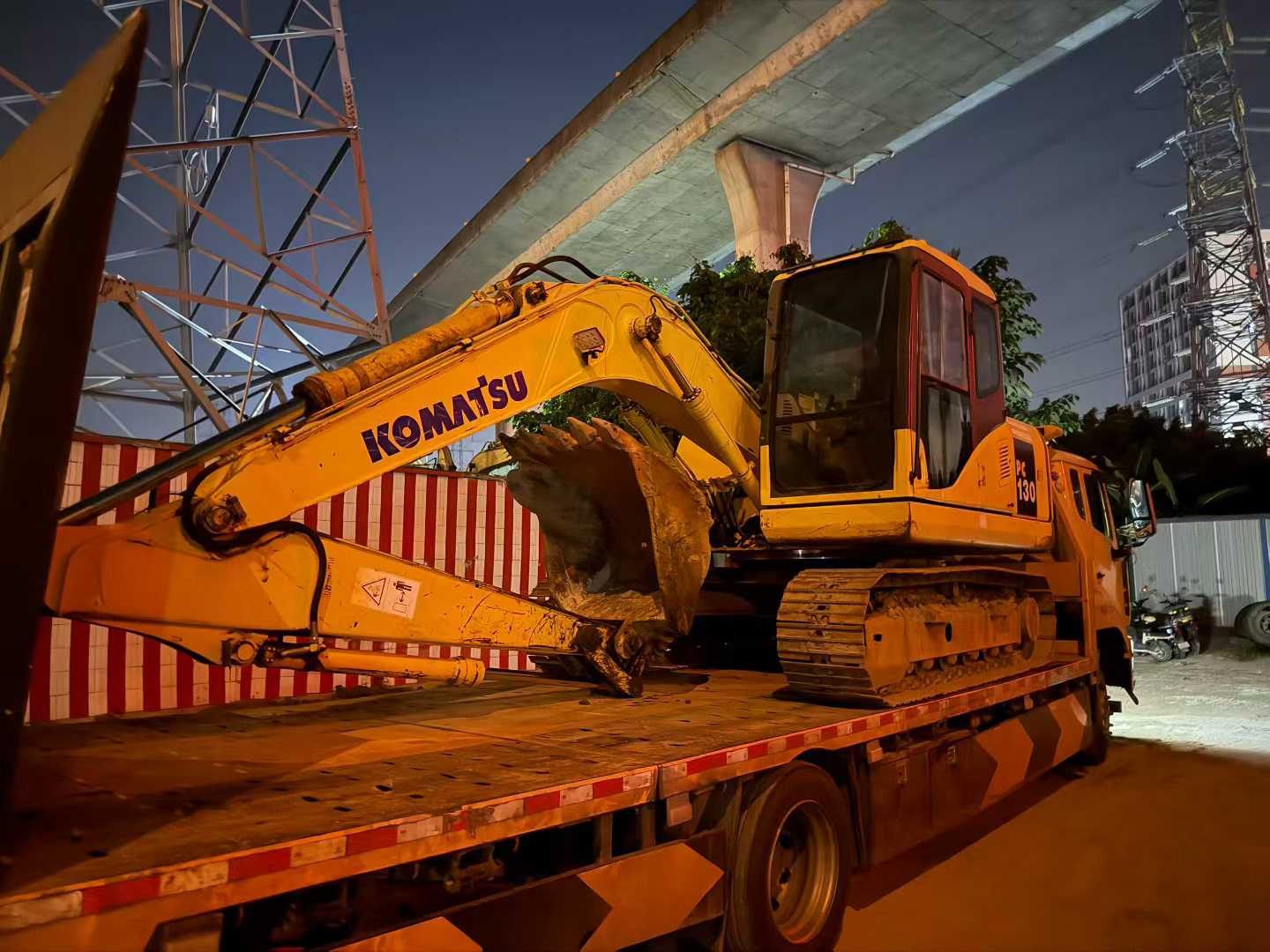 Used Komatsu PC110-7 Excavator 2016 Model / 2