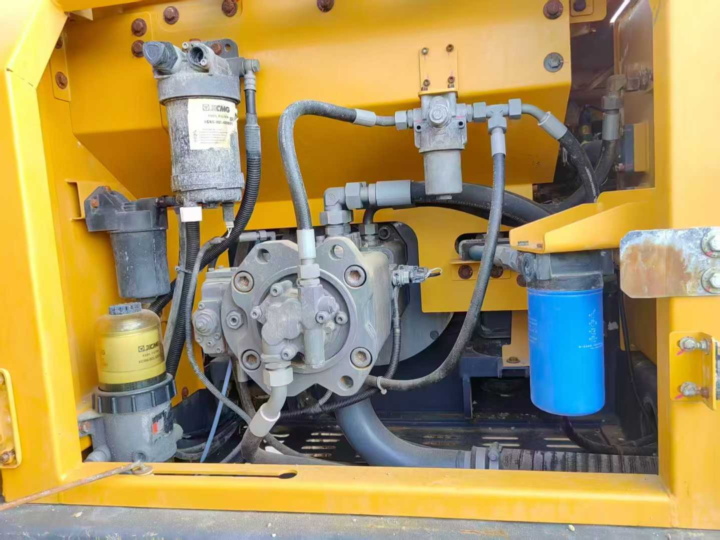 Used XCMG LW200 Excavator 2021 Model / 9