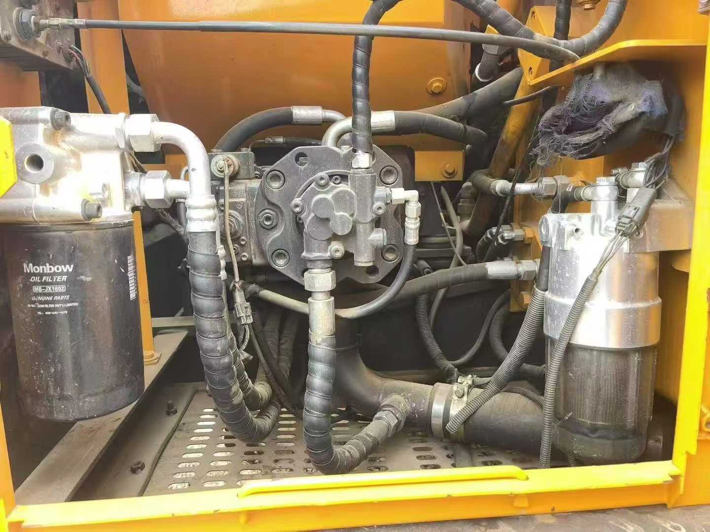 Used Sany SY135 Excavator 2016 Model / 3