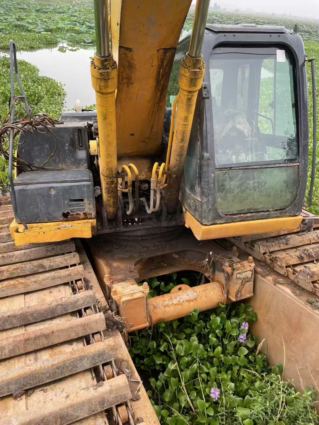 Buy Sumitomo SH200A5 Used Excavator / 3 Used Sumitomo SH200A5 Excavator 2016 Model / 3