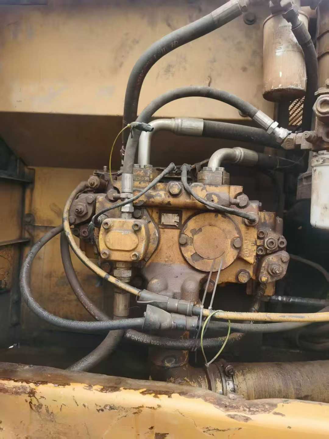 Used Caterpillar 320C Excavator 2016 Model / 2