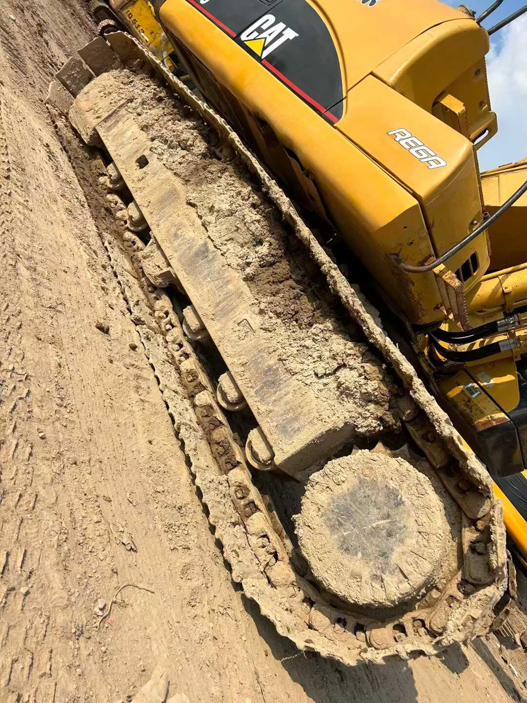 Used Caterpillar 320C Excavator 2016 Model / 5