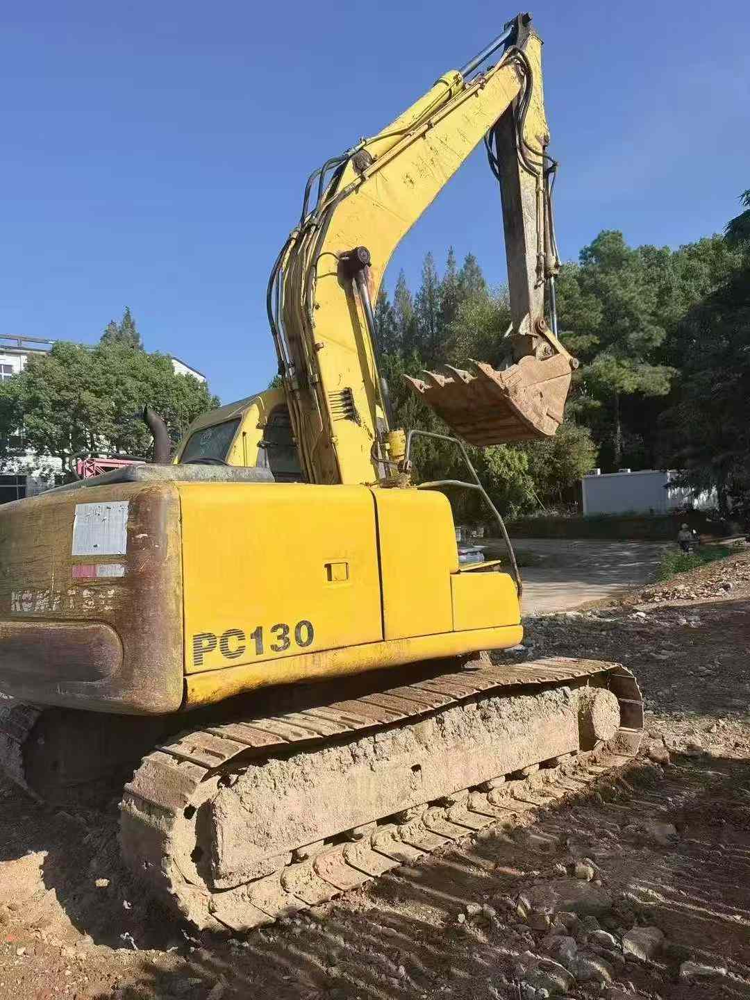 Buy Komatsu PC120-6 Used Excavator / 1