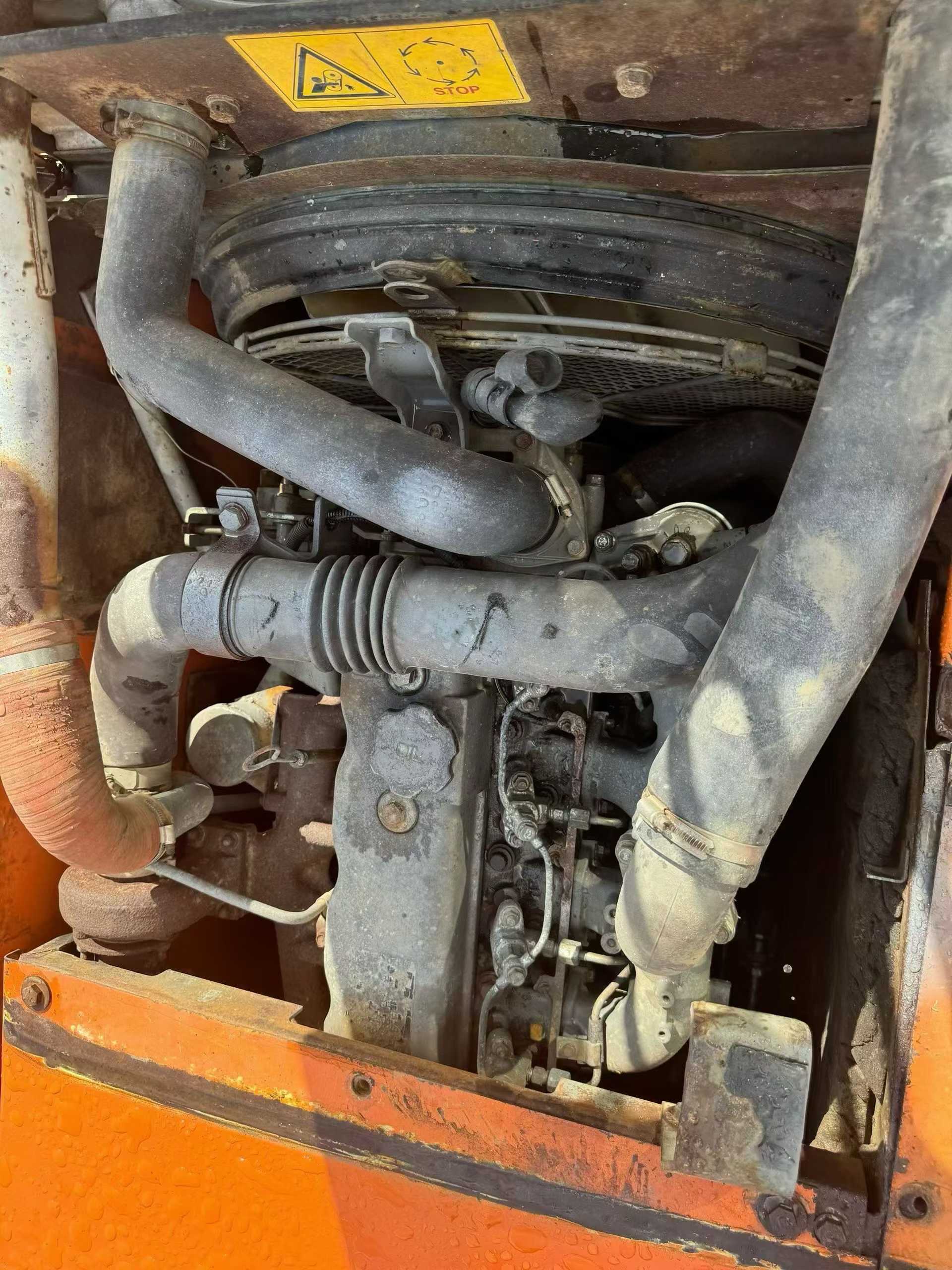 Used Hitachi ZX120 Excavator 2016 Model / 6