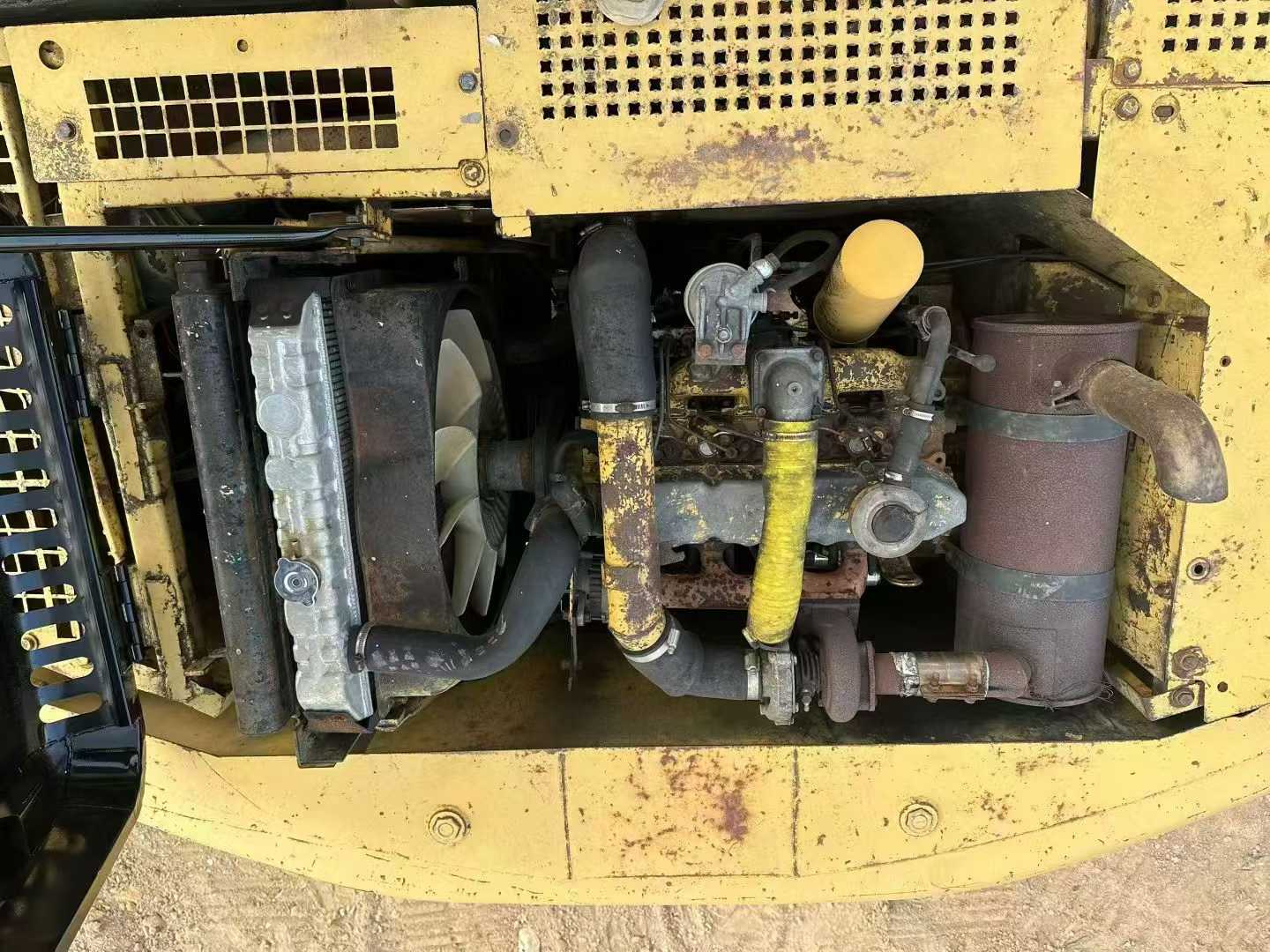 Used Caterpillar 312B Excavator 2016 Model / 8