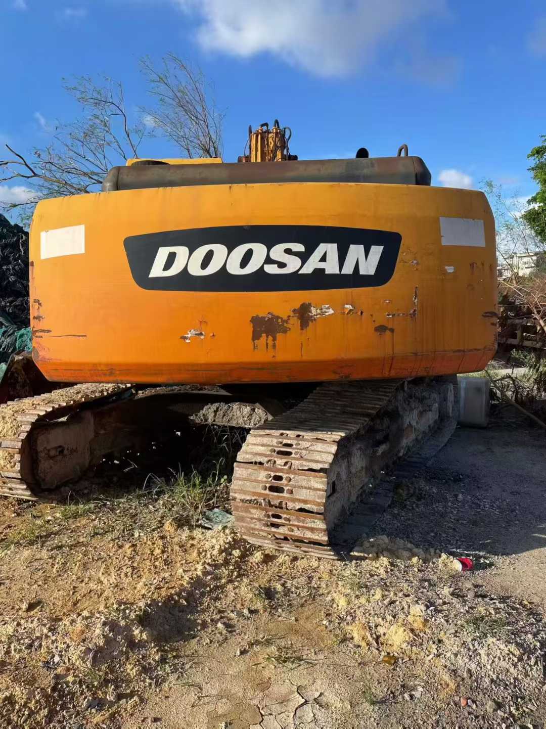 Used Doosan DH220-7 Excavator 2016 Model / 8
