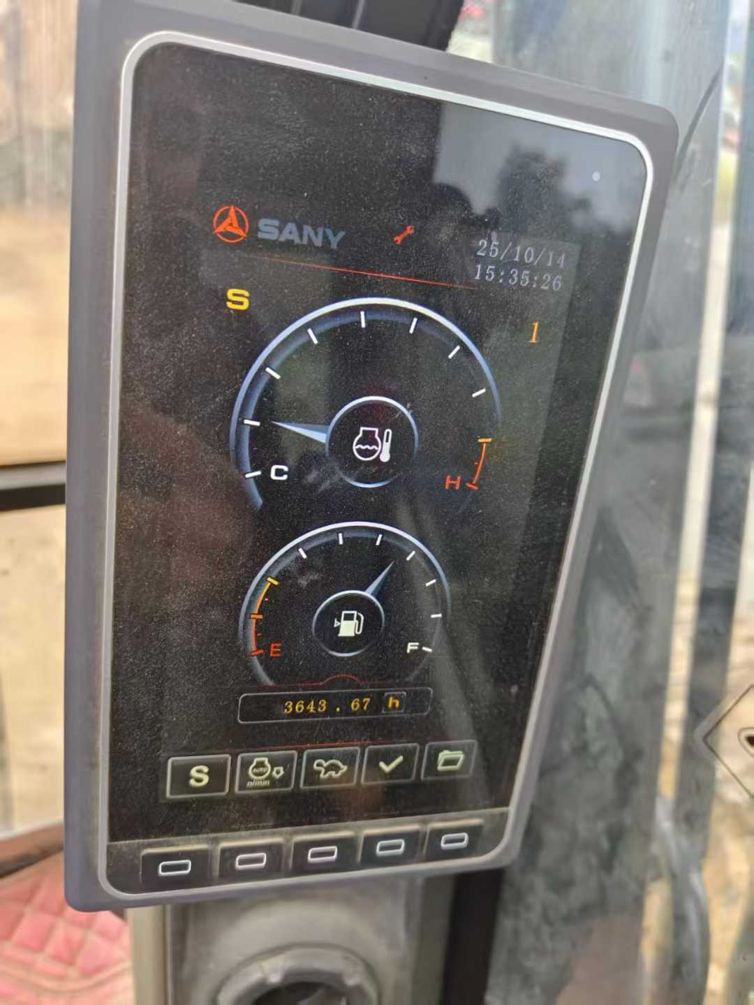 Used Sany SY200C Excavator 2021 Model / 5