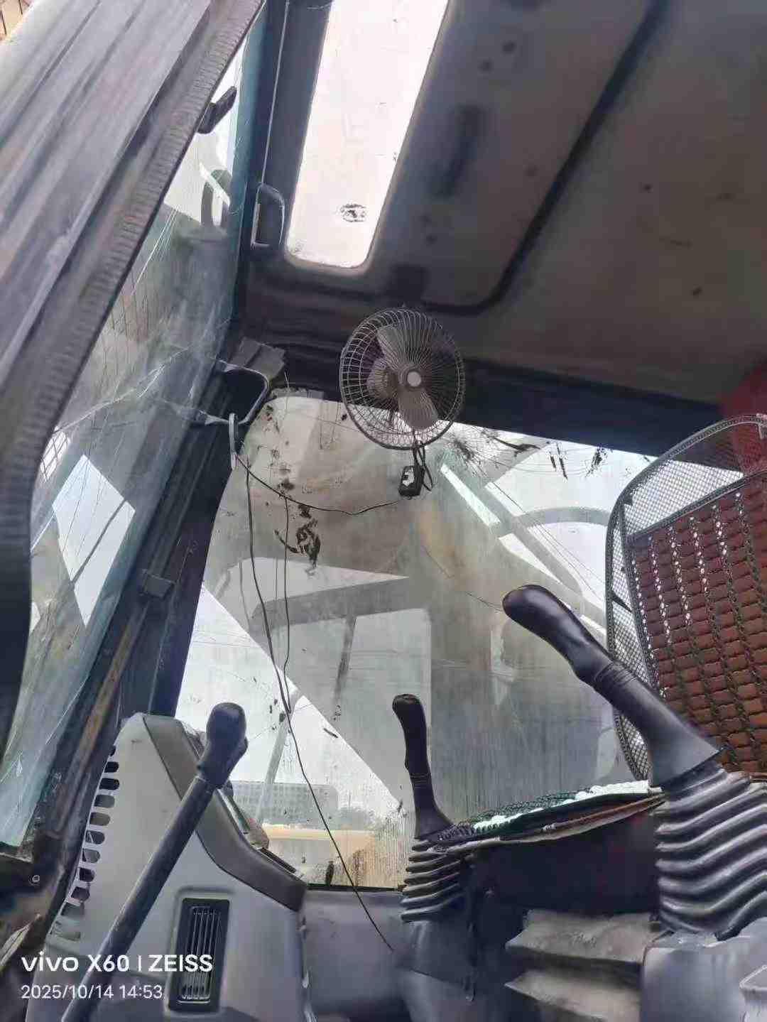 Used Komatsu PC60-7 Excavator 2016 Model / 8