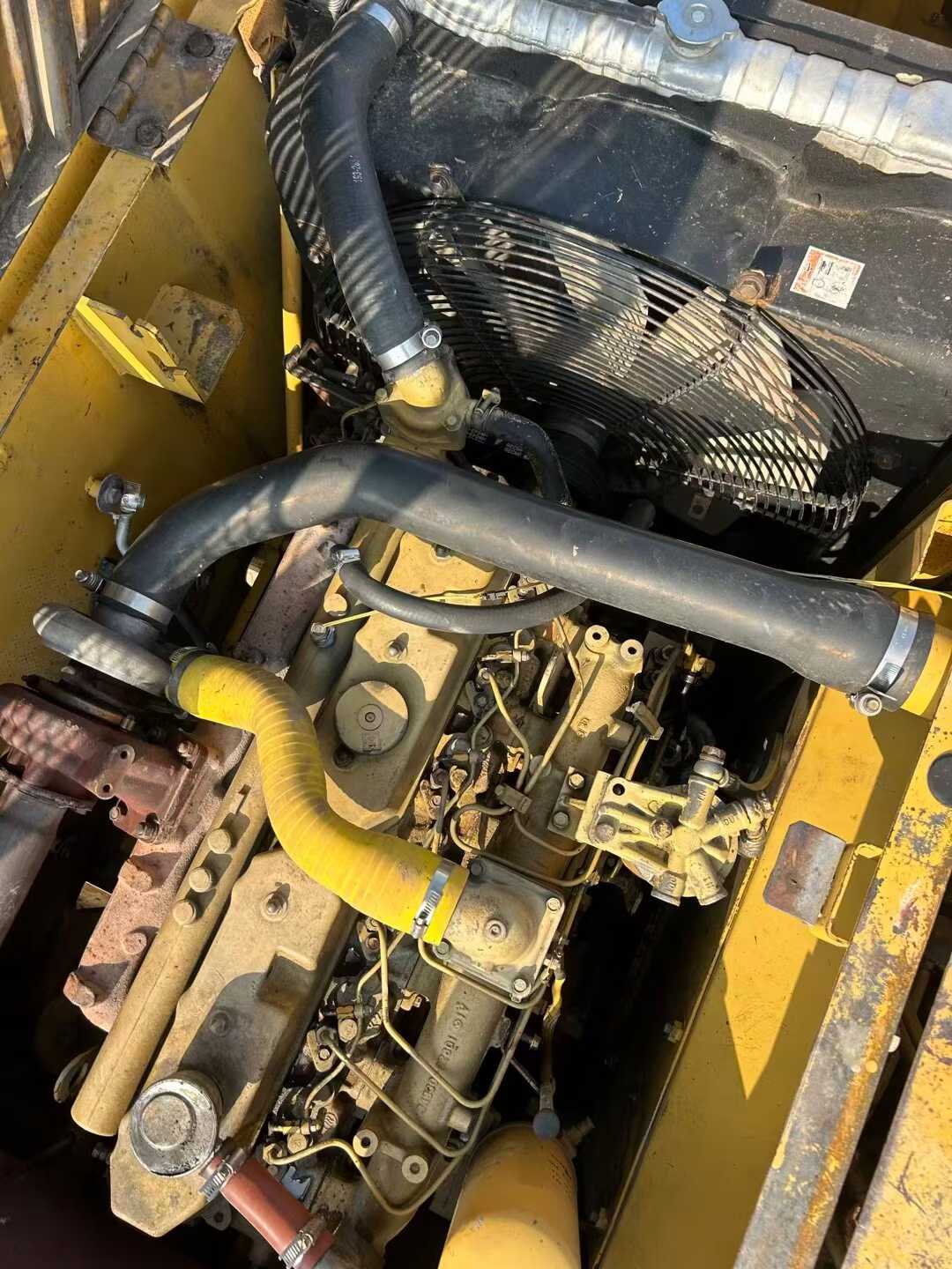 Used Caterpillar 320C Excavator 2016 Model / 8