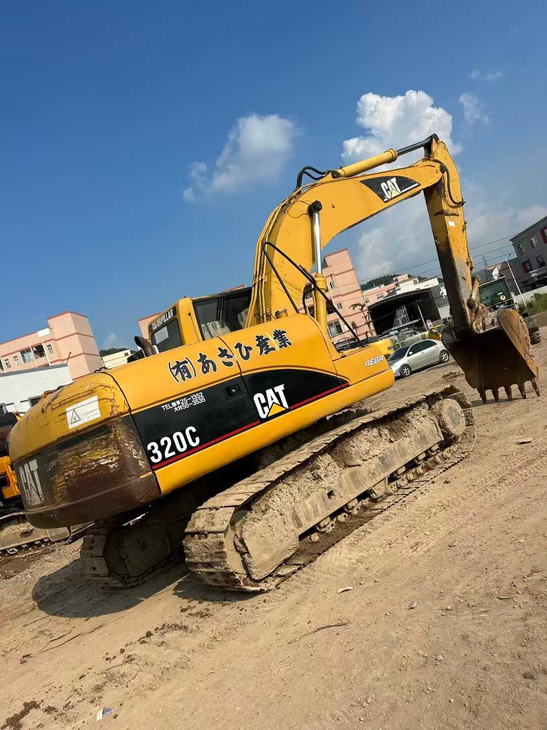 Used Caterpillar 320C Excavator 2016 Model / 3