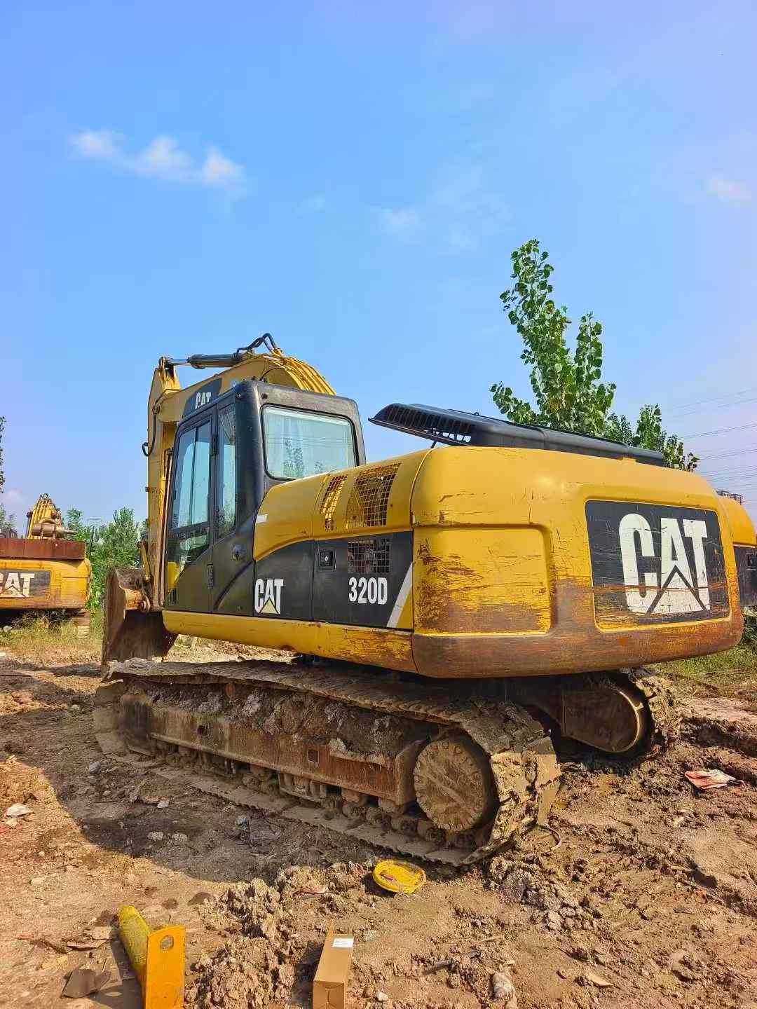 Used Caterpillar 320D Excavator 2011 Model / 6