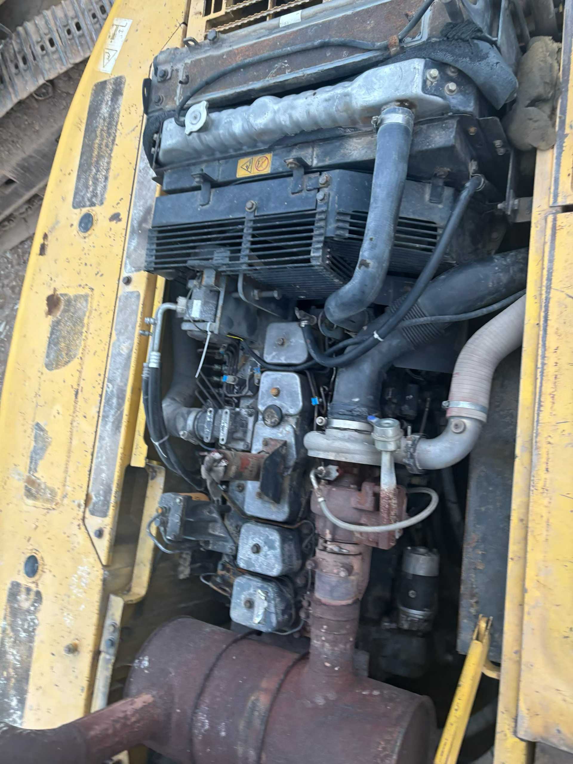 Used Komatsu PW200-7 Excavator 2016 Model / 4