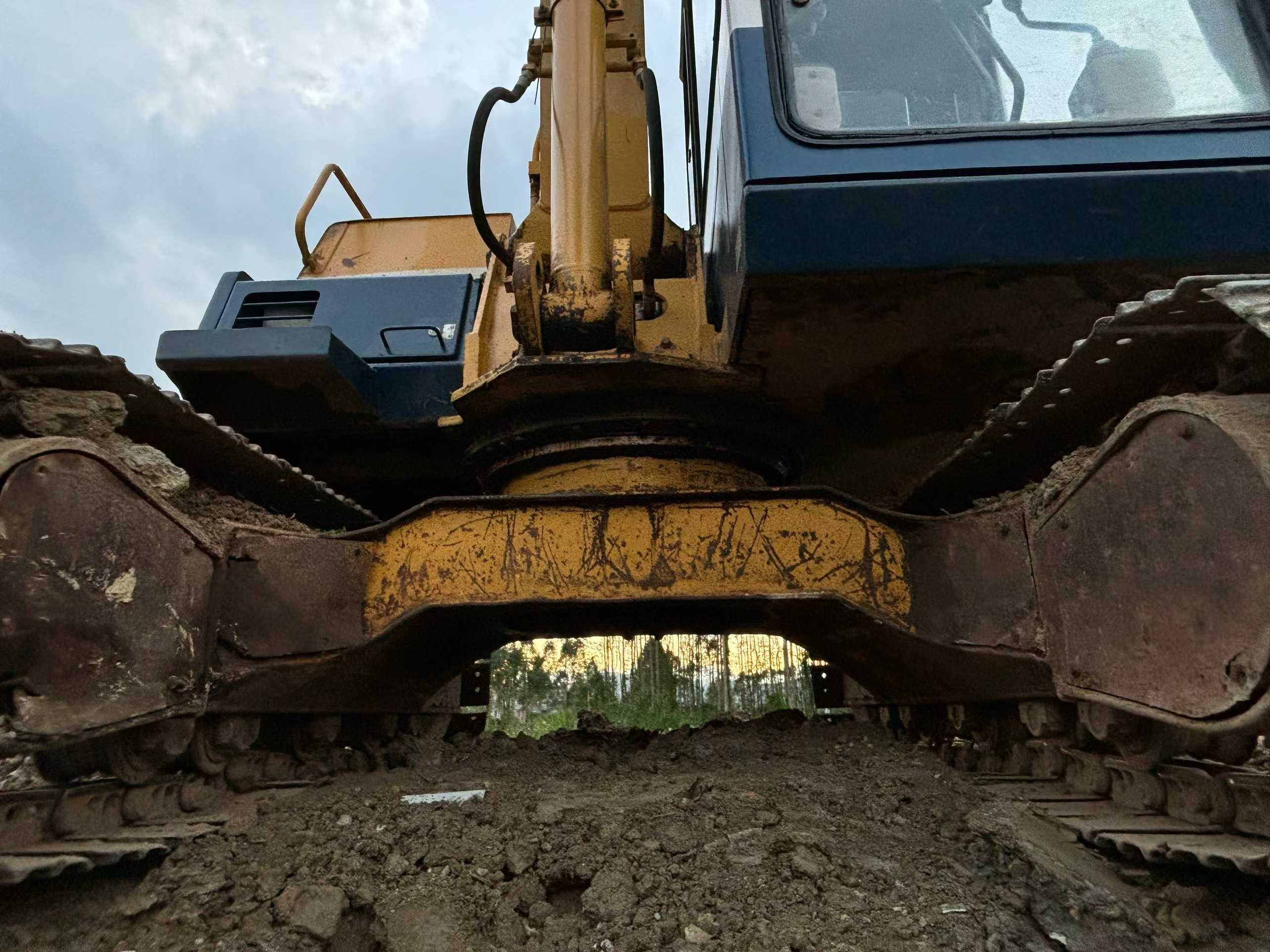 Buy Komatsu PC60-6 Used Excavator / 6 Used Komatsu PC60-6 Excavator 2016 Model / 6