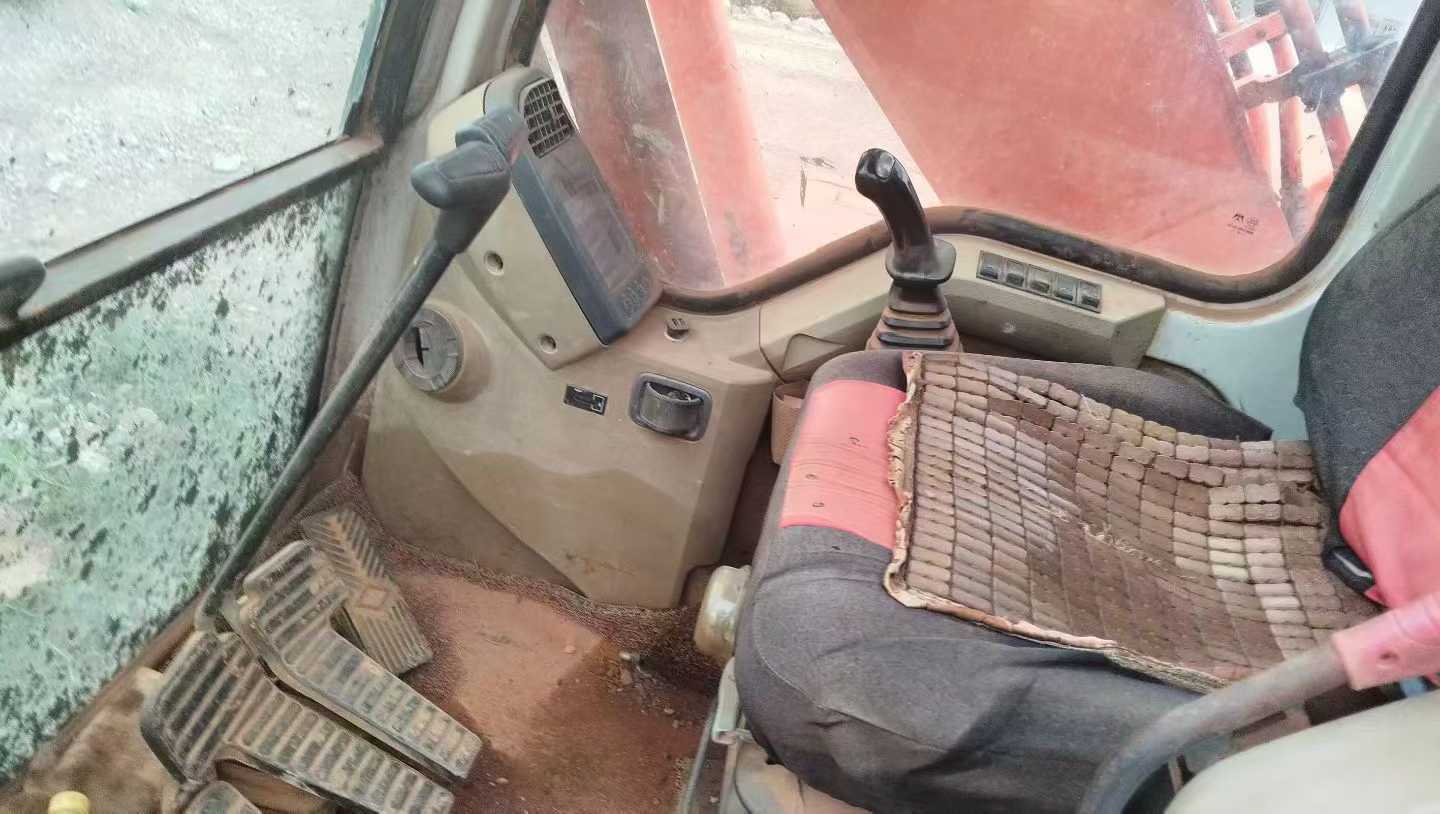 Used Doosan DX15 Excavator 2011 Model / 3