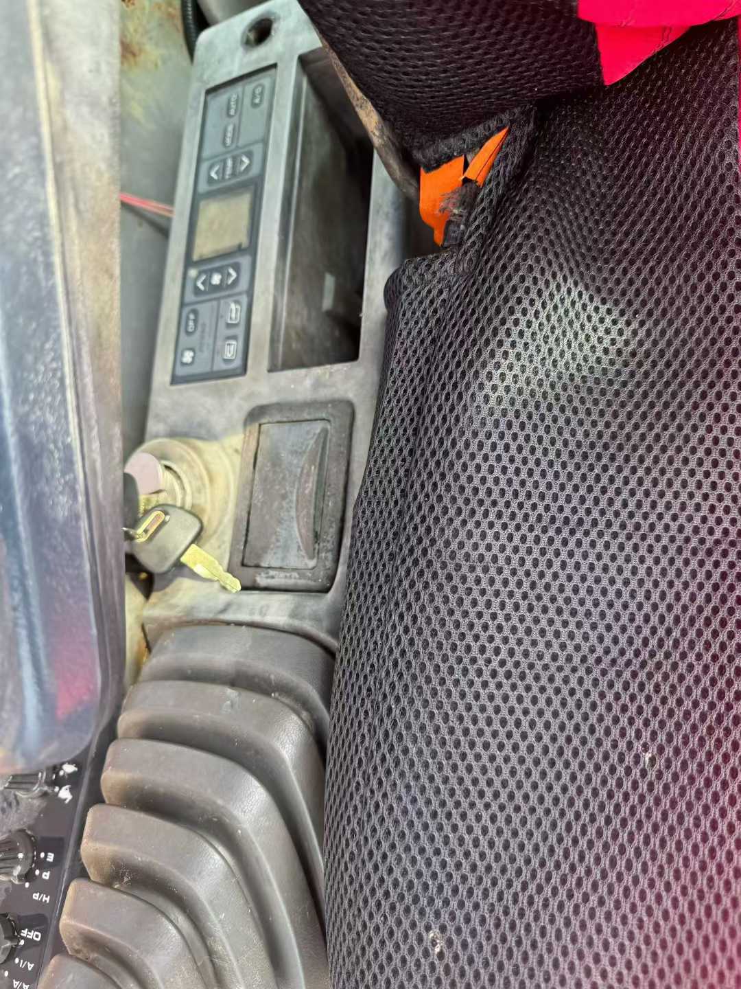 Used Hitachi ZX120 Excavator 2016 Model / 4