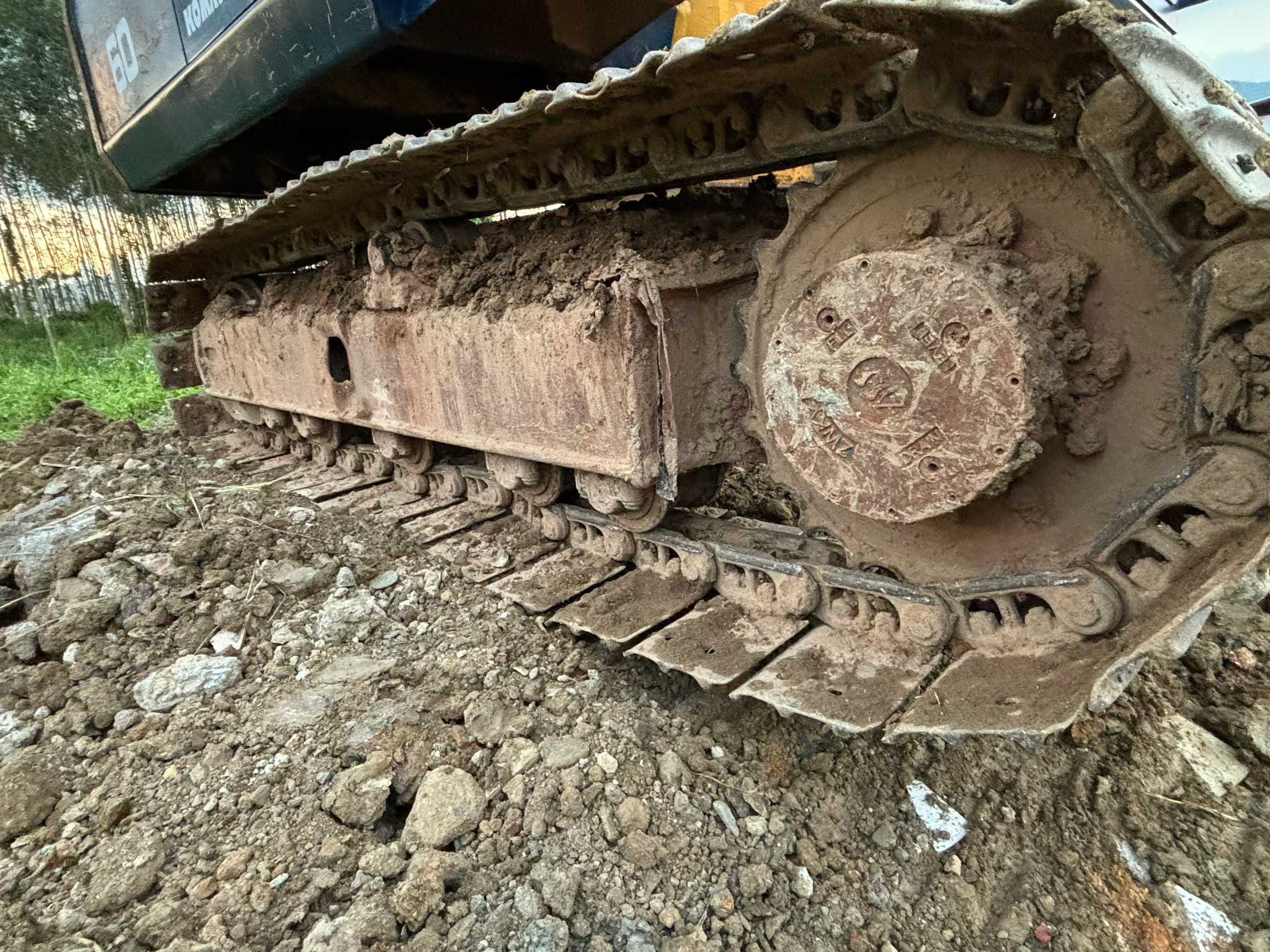 Buy Komatsu PC60-6 Used Excavator / 5 Used Komatsu PC60-6 Excavator 2016 Model / 5