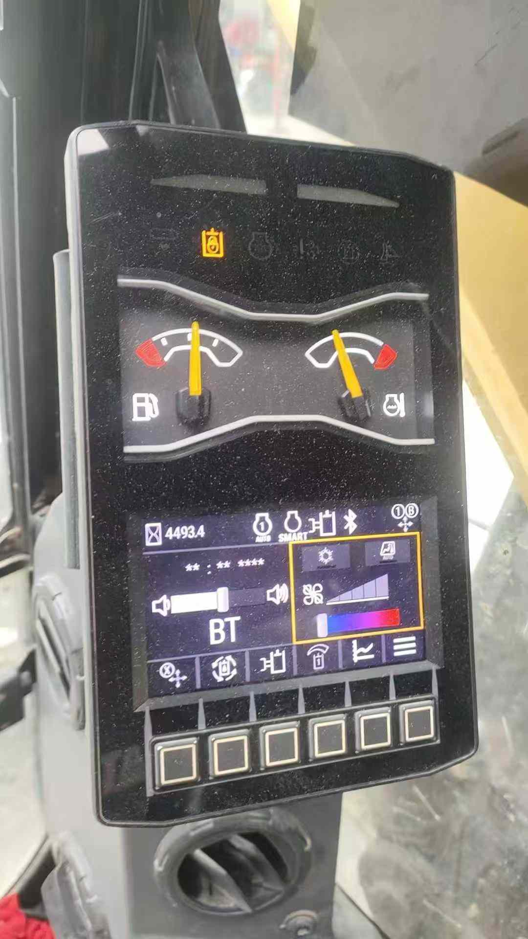 Used Caterpillar 307V2 Excavator 2019 Model / 7