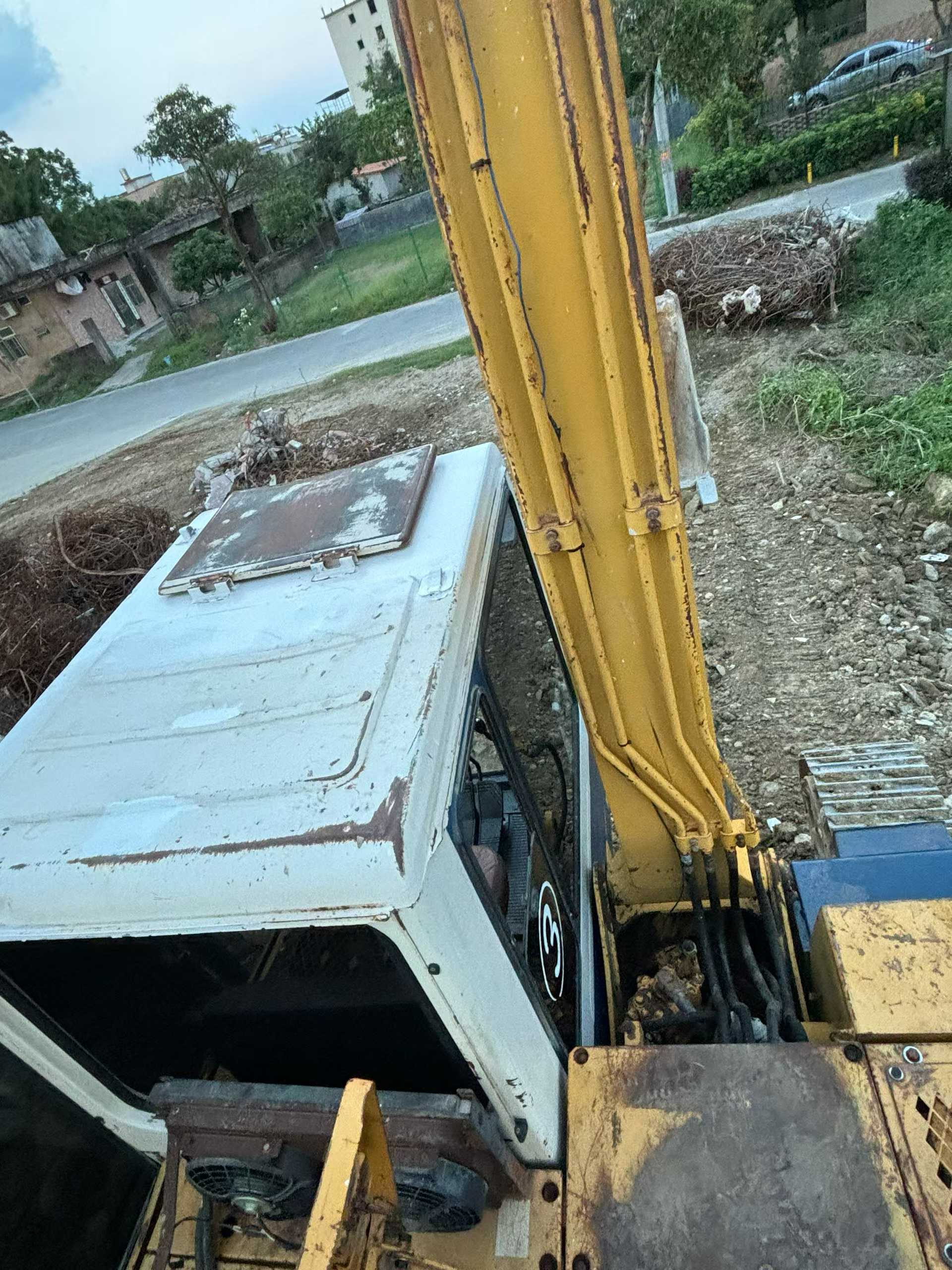 Buy Komatsu PC60-6 Used Excavator / 8 Used Komatsu PC60-6 Excavator 2016 Model / 8