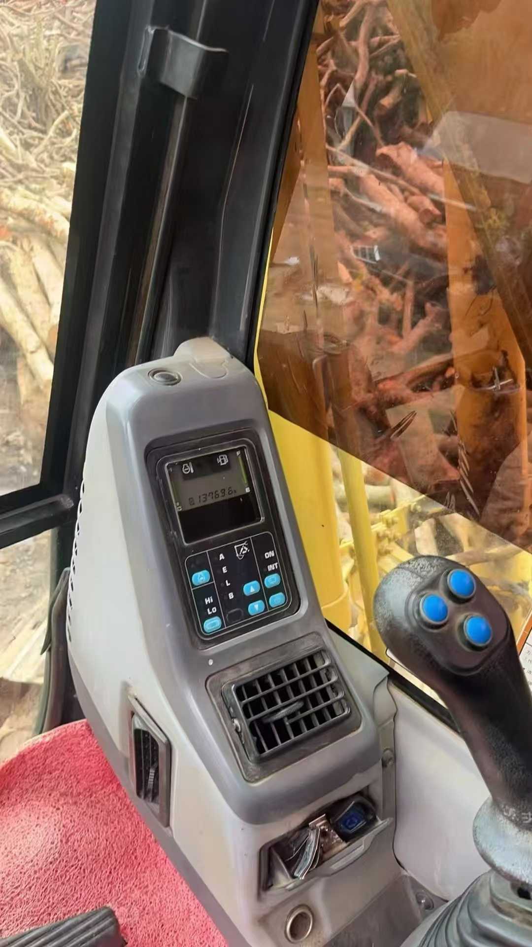 Buy Komatsu PC30-7 Used Excavator / 3 Used Komatsu PC30-7 Excavator 2014 Model / 3