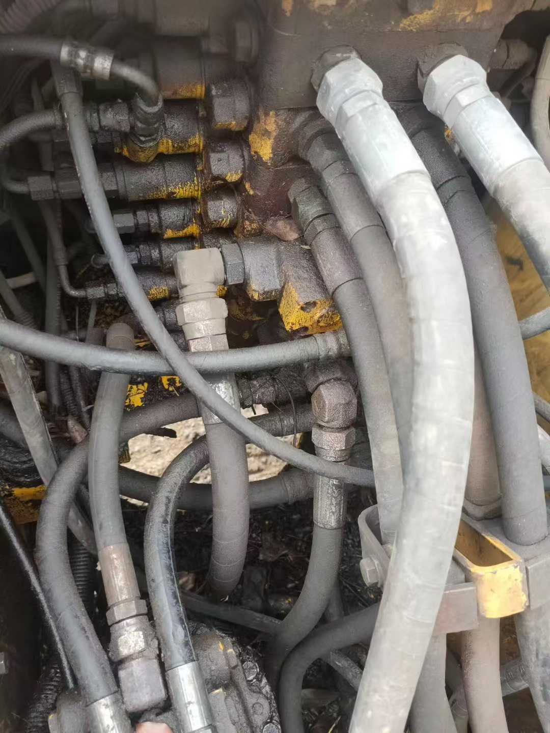 Used Komatsu PC120-6E Excavator 2016 Model / 3