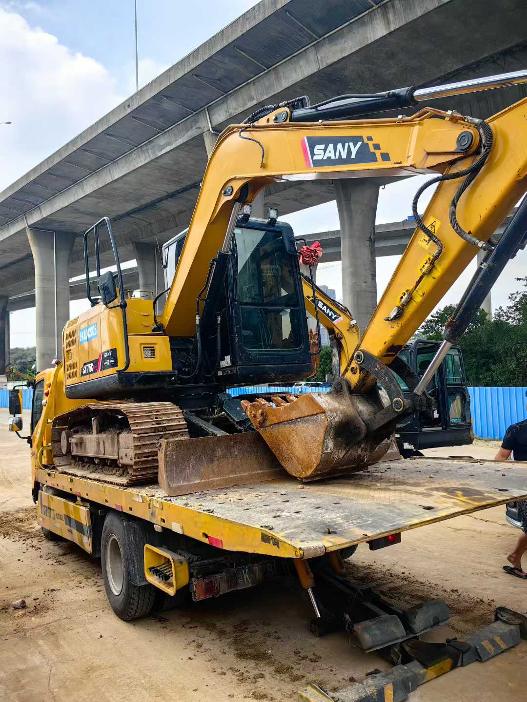 Used Sany SY70C Excavator 2022 Model / 3