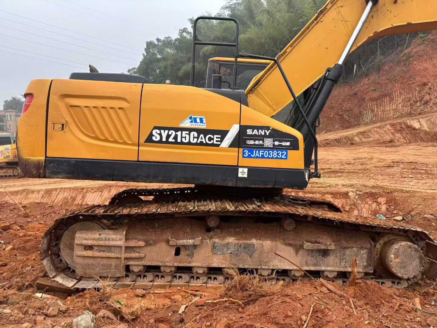 Used Sany SY215ACE Excavator 2020 Model / 3