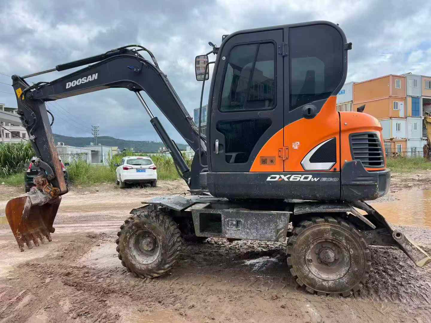 Used Doosan DX60 Excavator 2022 Model / 3