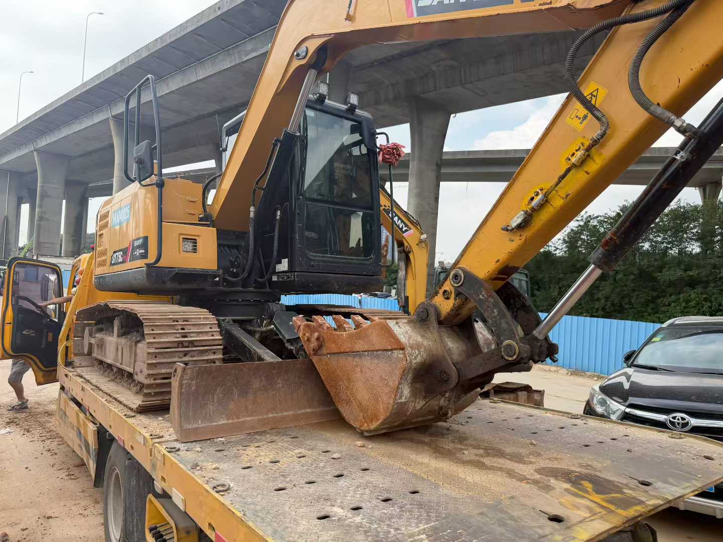 Used Sany SY70C Excavator 2022 Model / 4