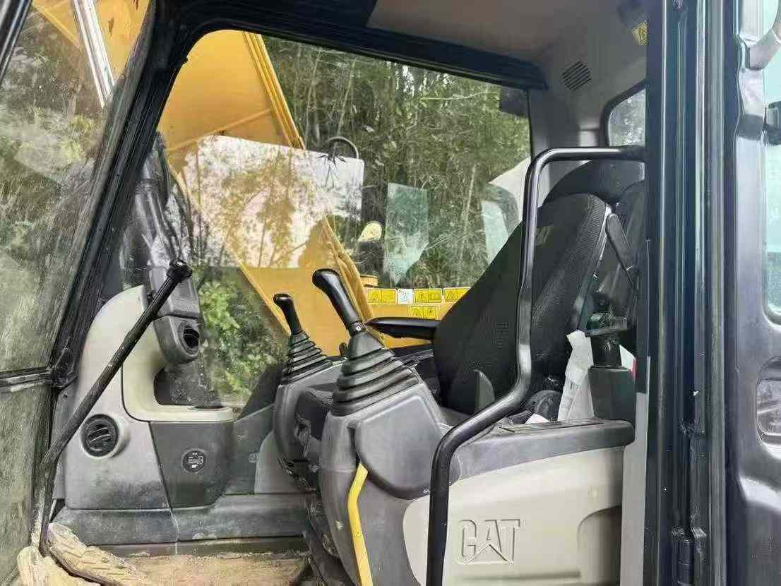 Used Caterpillar 313D Excavator 2016 Model / 7