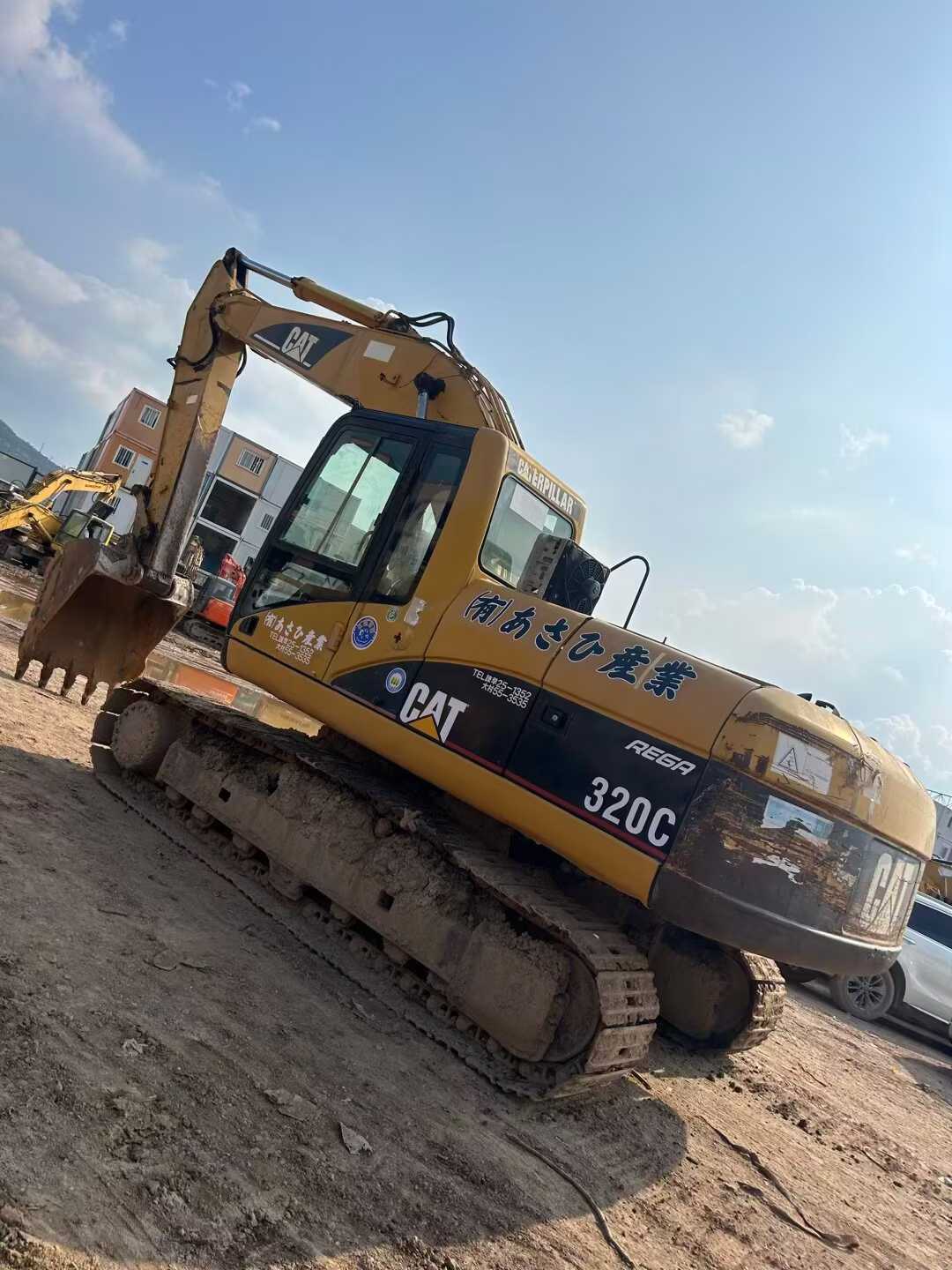 Used Caterpillar 320C Excavator 2016 Model / 2