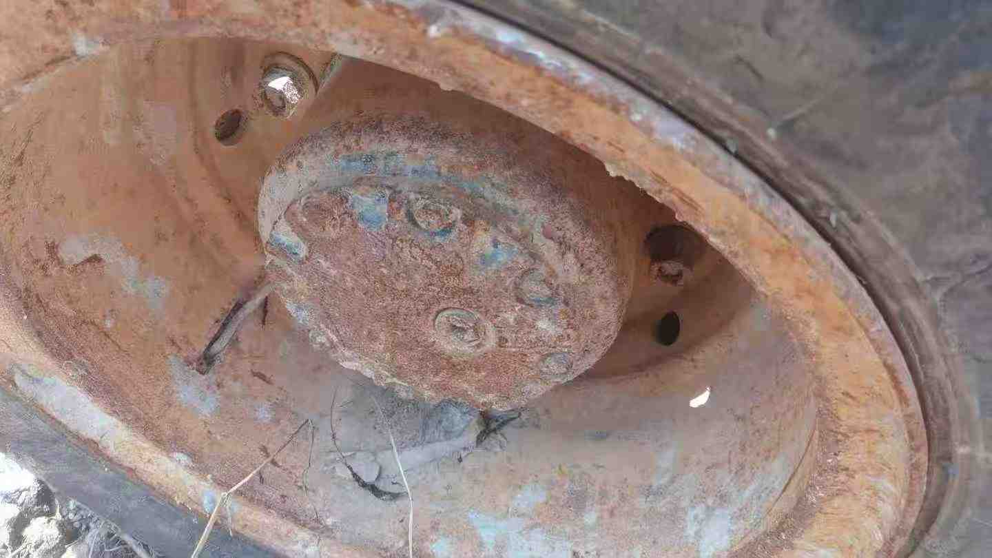 Buy Komatsu PW100 Used Excavator / 8 Used Komatsu PW100 Excavator 2016 Model / 8