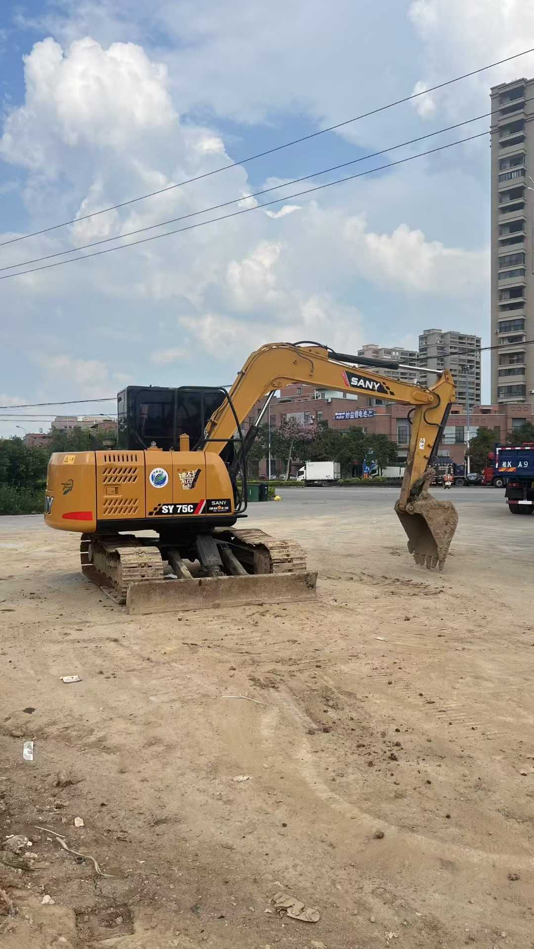 Used Sany SY75 Excavator 2016 Model / 2