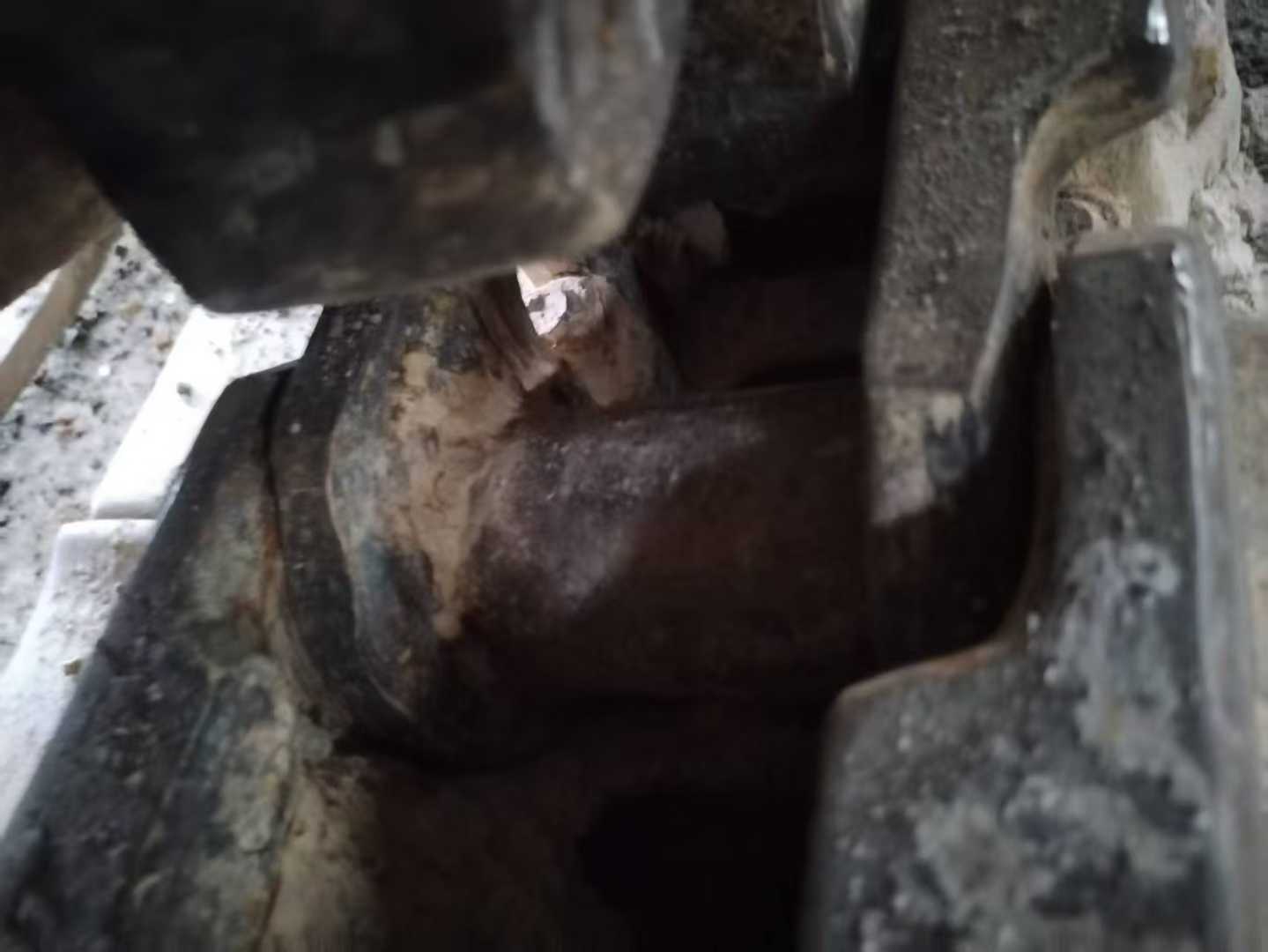 Used Doosan DH220 Excavator 2016 Model / 6